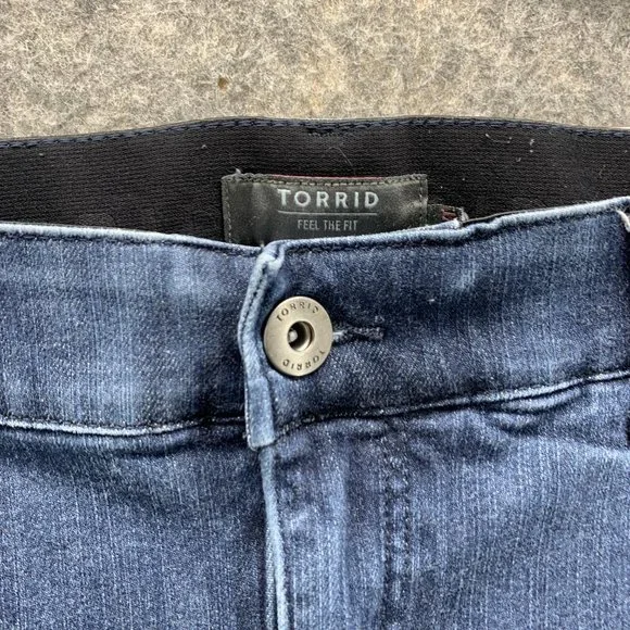 Torrid Jeans Men 18XT Adult Blue Denim Pants Bombshell Skinny Fit Outdoors - Picture 6 of 15